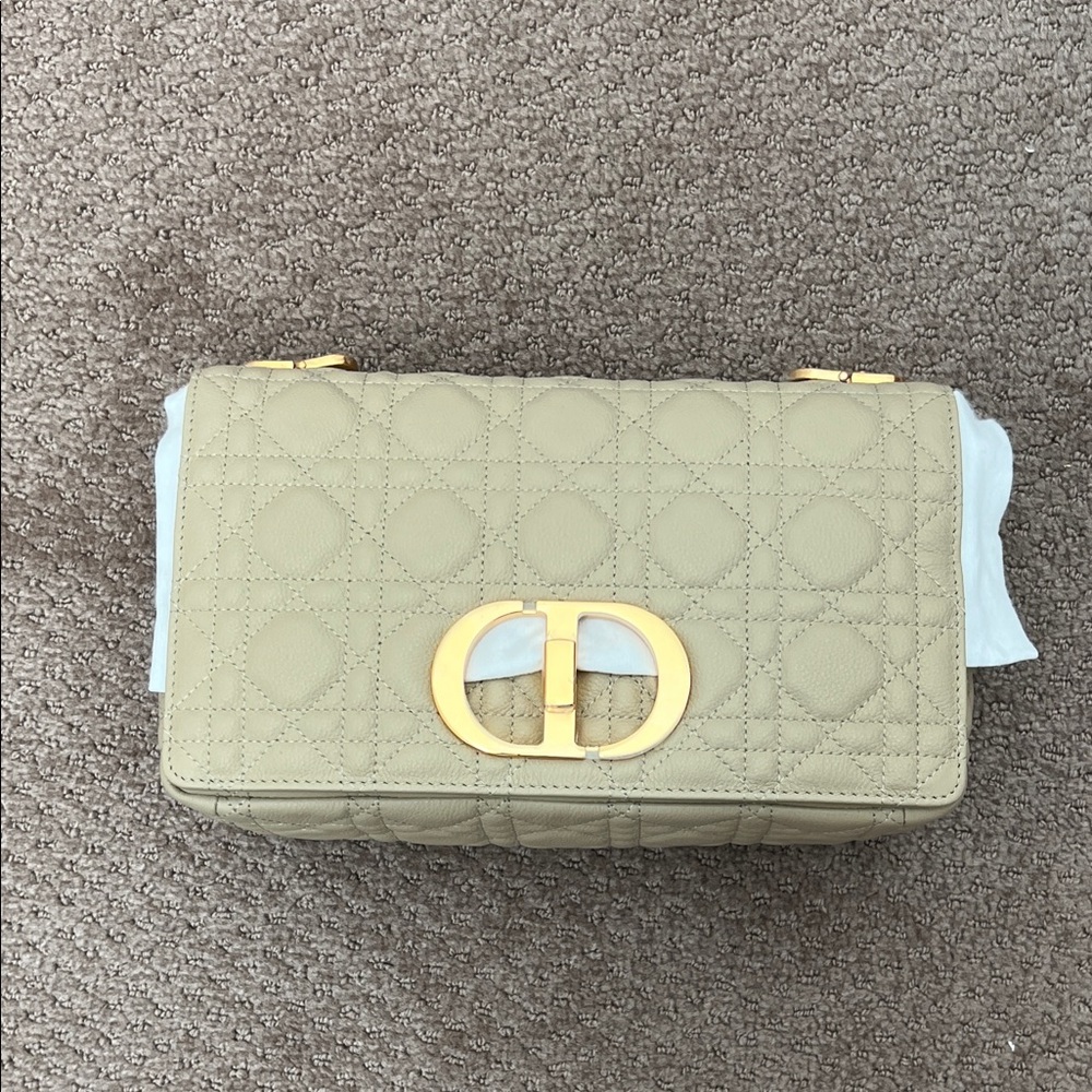 Elegant Beige Shoulder/Crossbody Bag